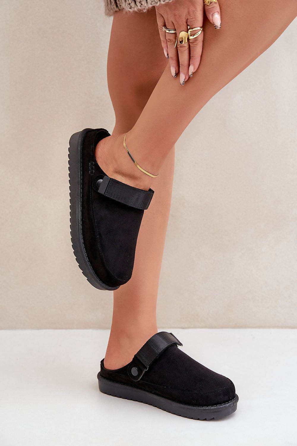 Slippers Step in style - TrendFynd