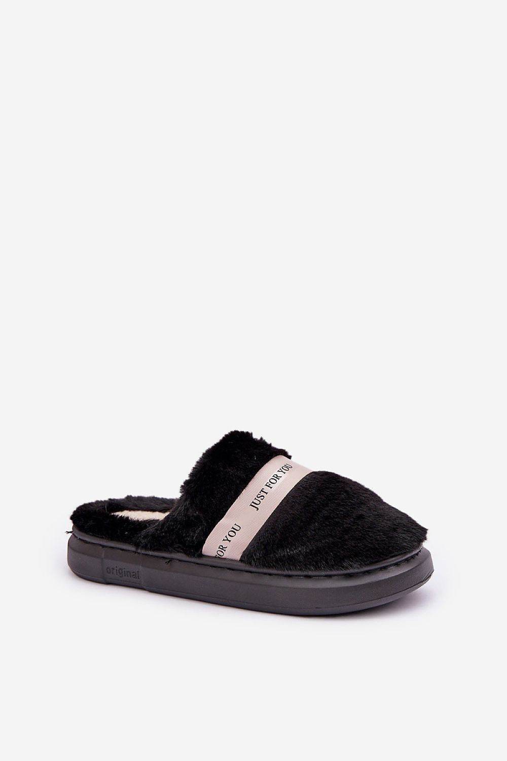 Slippers Step in style - TrendFynd