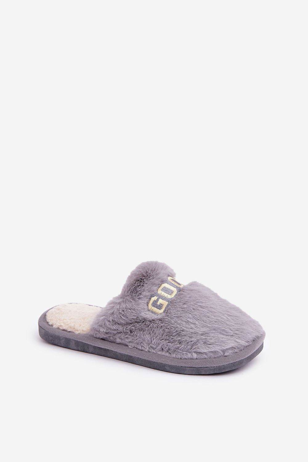 Slippers Step in style - TrendFynd