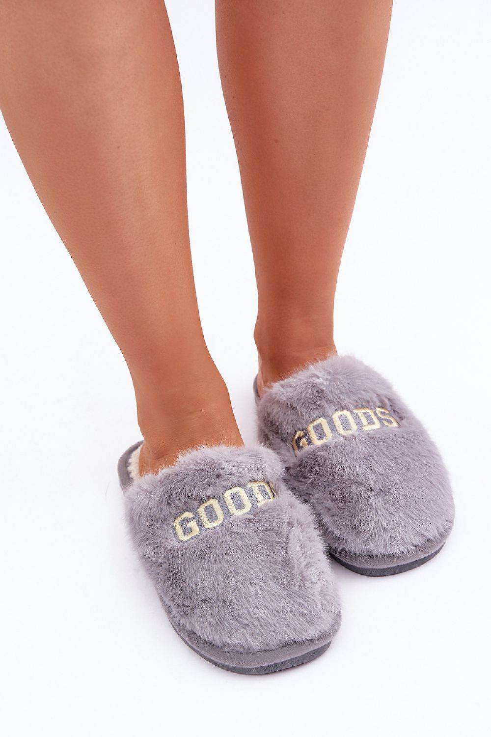 Slippers Step in style - TrendFynd