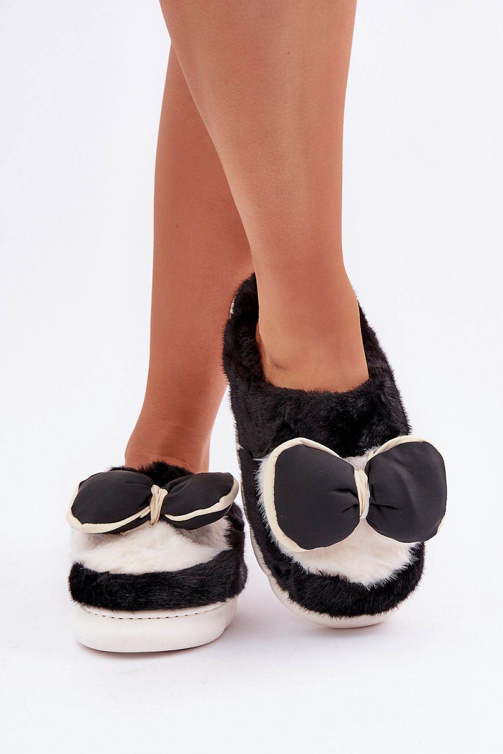 Slippers Step in style - TrendFynd