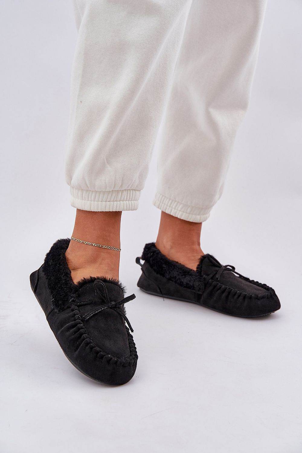 Slippers Step in style - TrendFynd