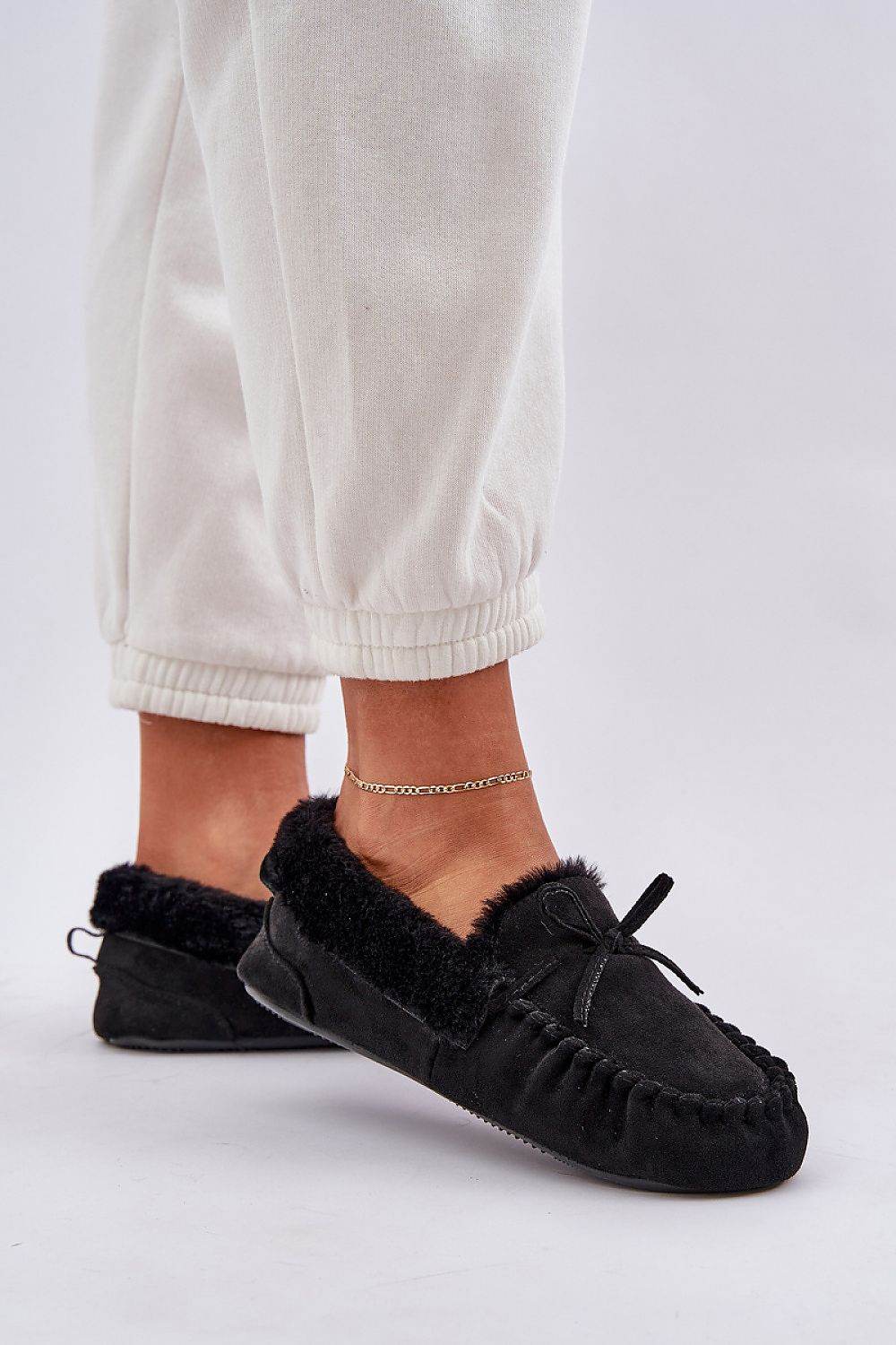 Slippers Step in style - TrendFynd