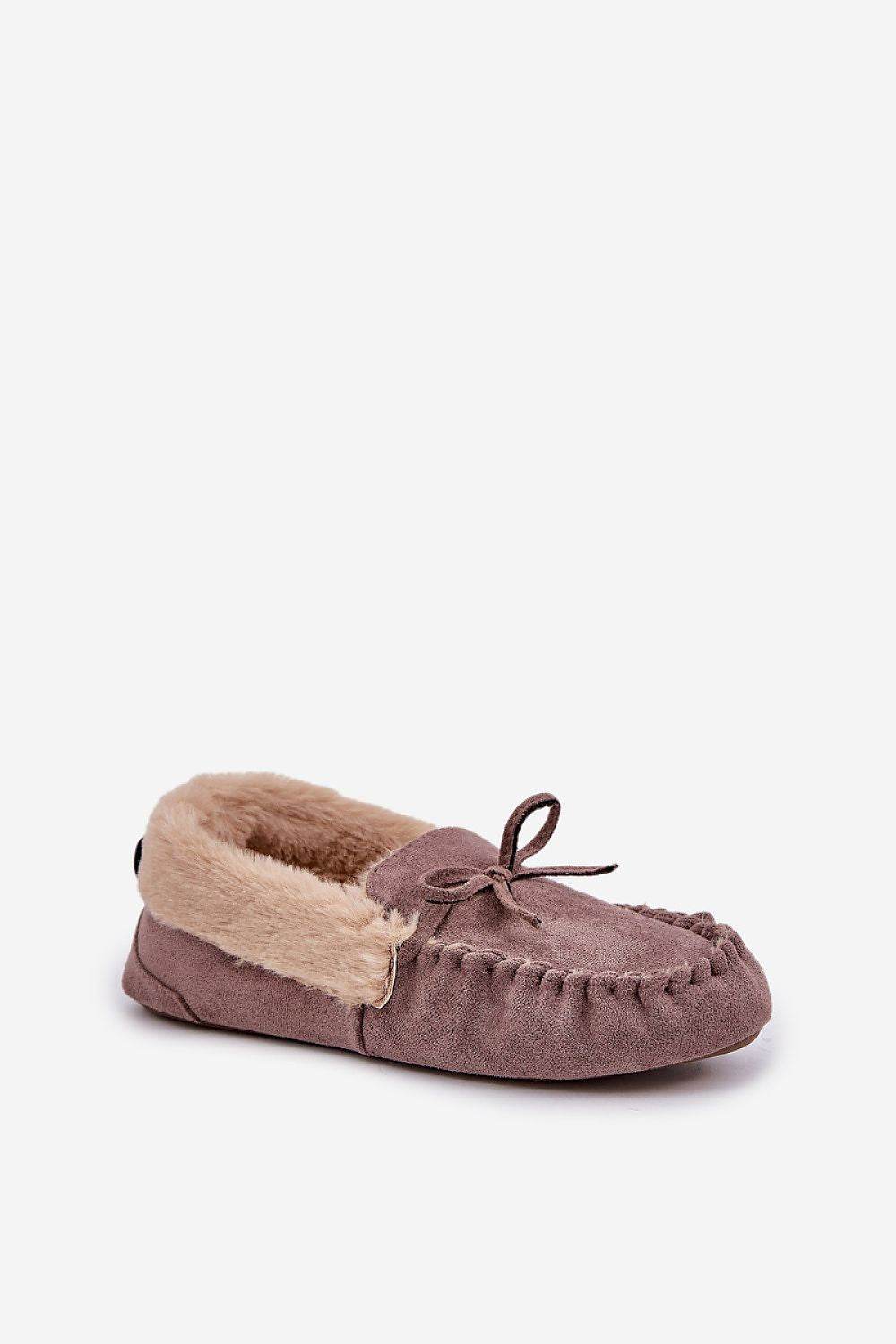 Slippers Step in style - TrendFynd