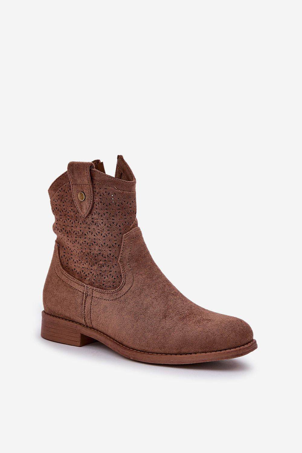 Boots Step in style - TrendFynd