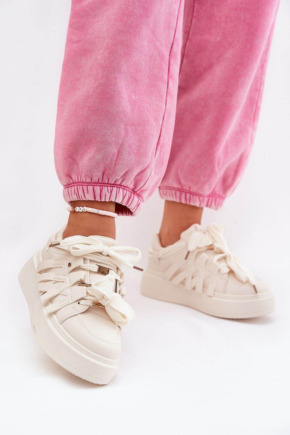 Sport Shoes Step in style - TrendFynd