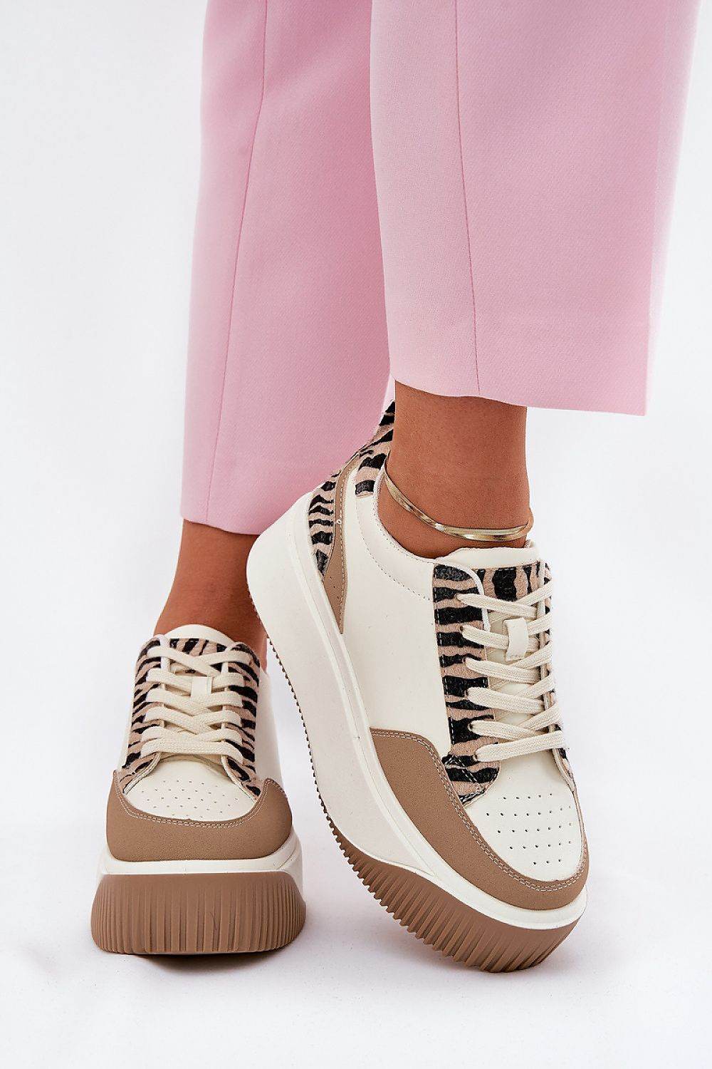Sport Shoes Step in style - TrendFynd