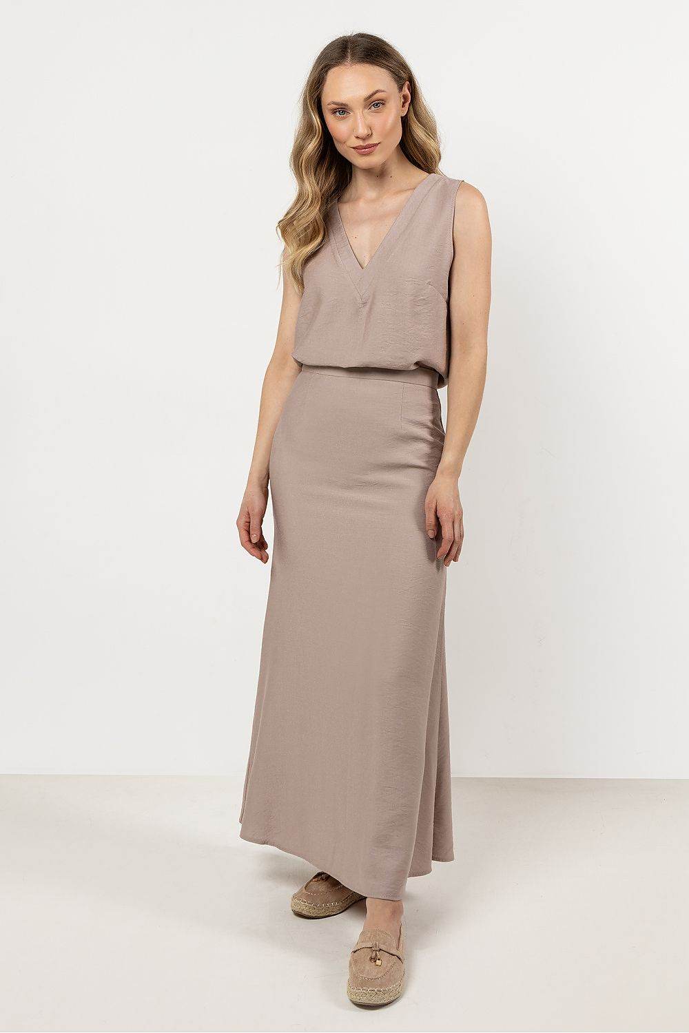 Long skirt awama - TrendFynd