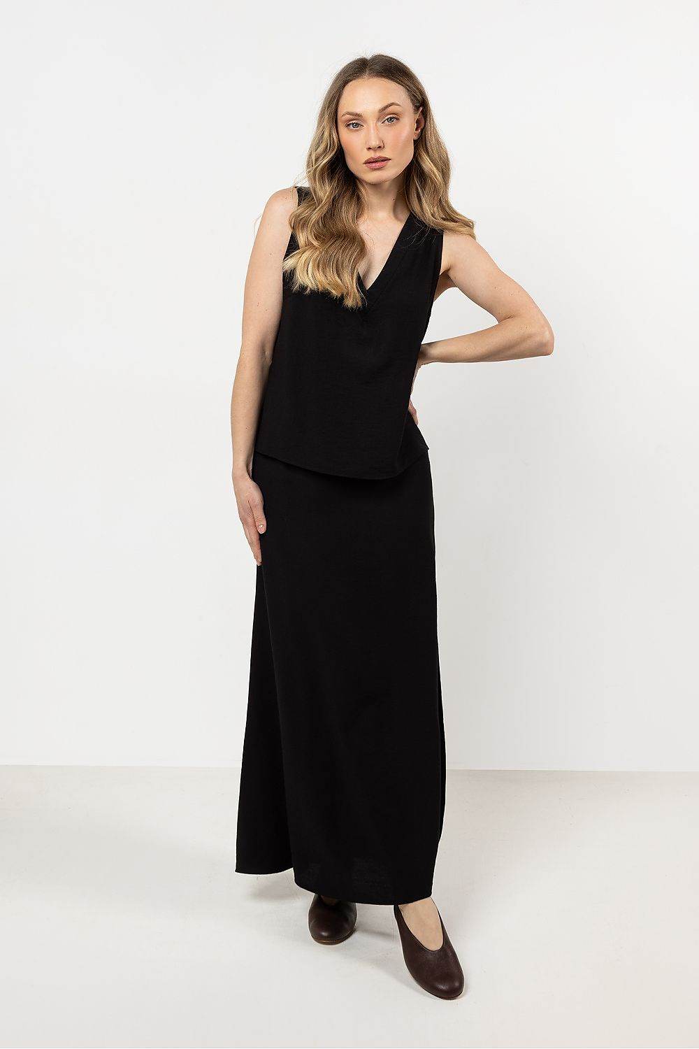Long skirt awama - TrendFynd