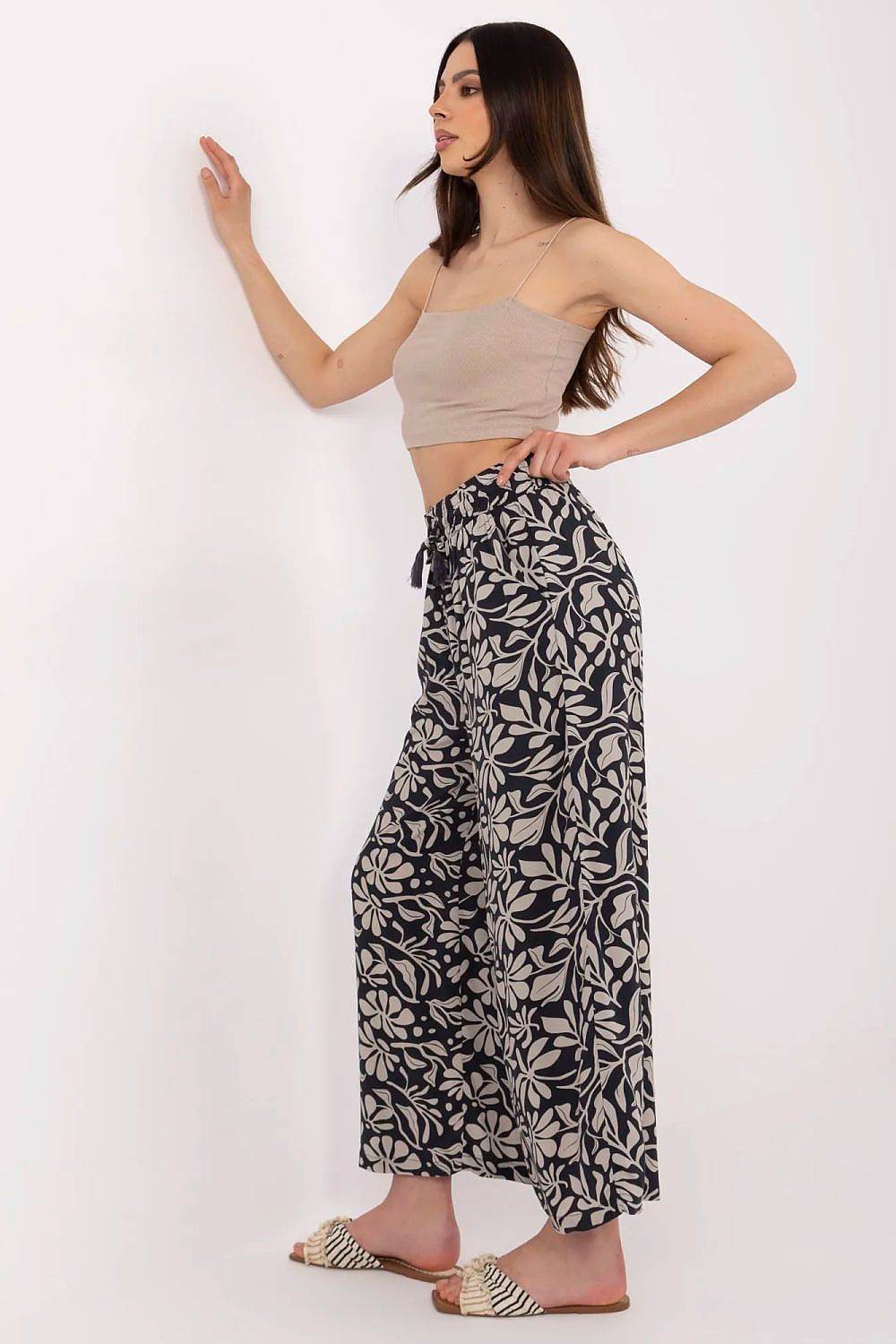 Women trousers Sublevel - TrendFynd