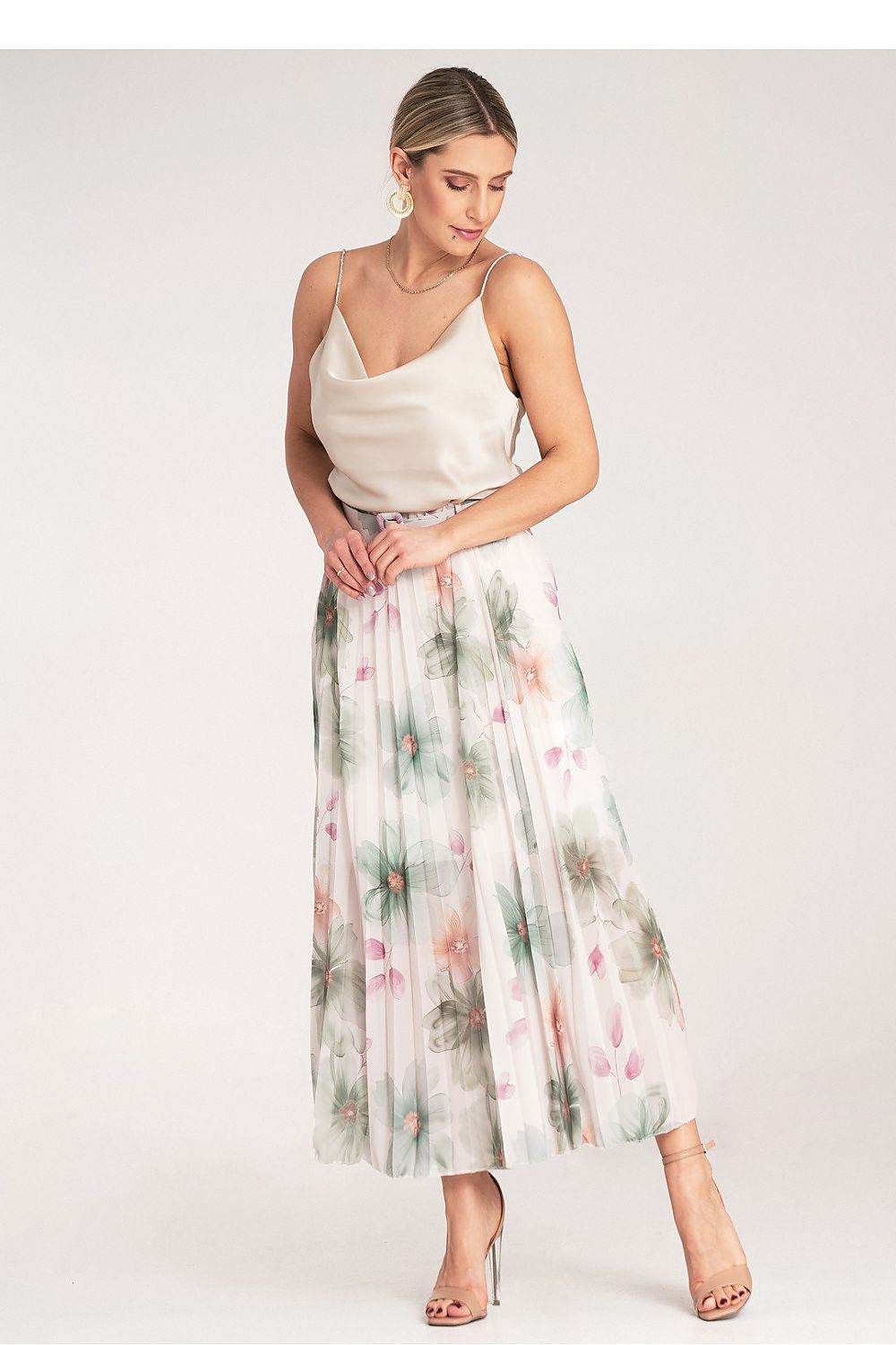 Skirt Figl - TrendFynd