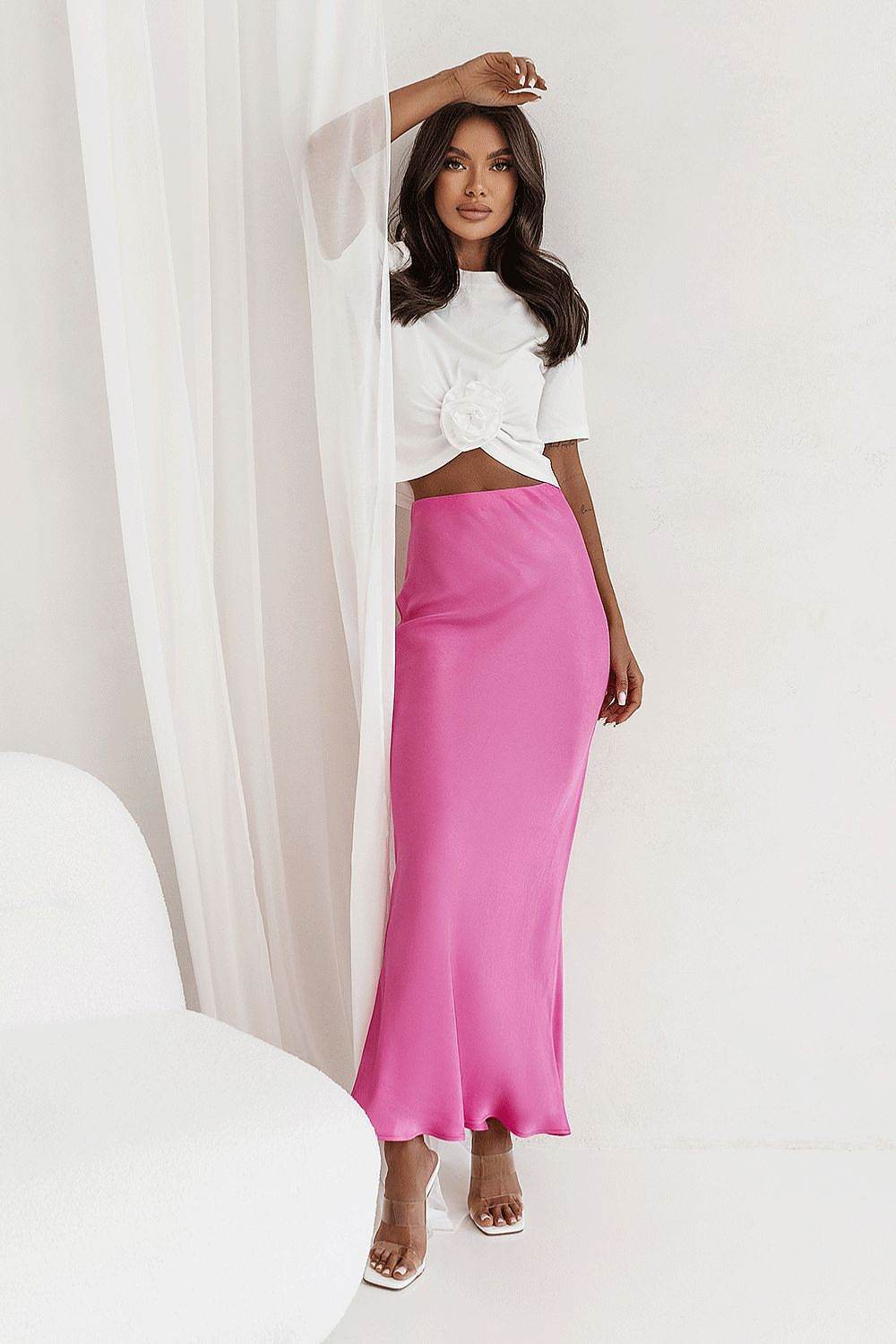 Long skirt IVON - TrendFynd