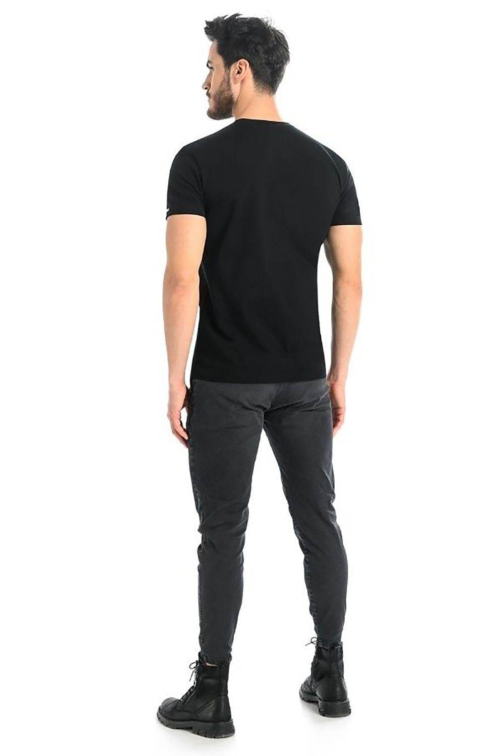 T-shirt Teyli - TrendFynd