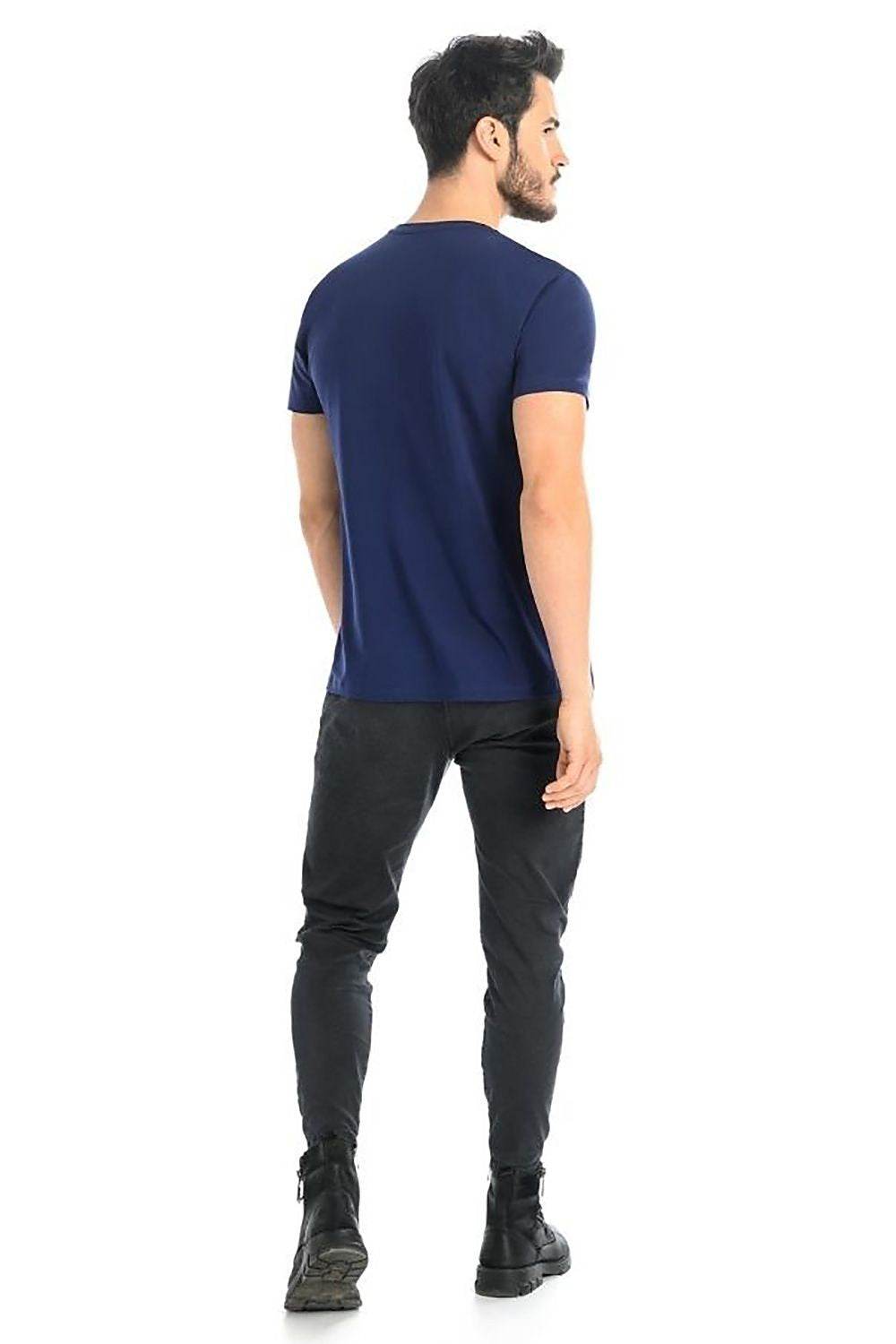 T-shirt Teyli - TrendFynd