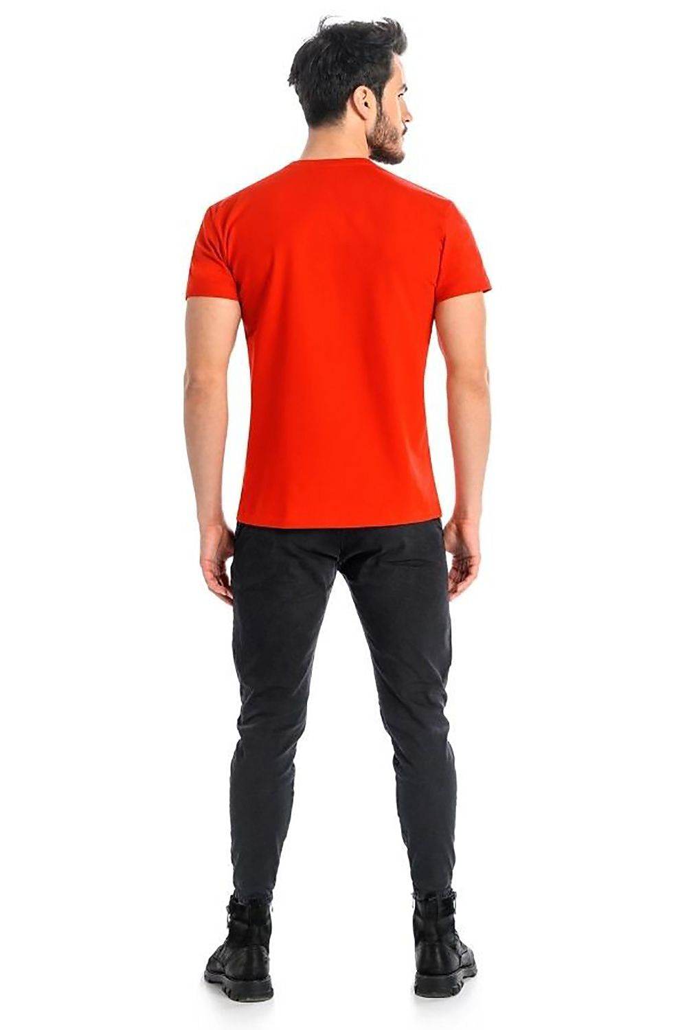 T-shirt Teyli - TrendFynd
