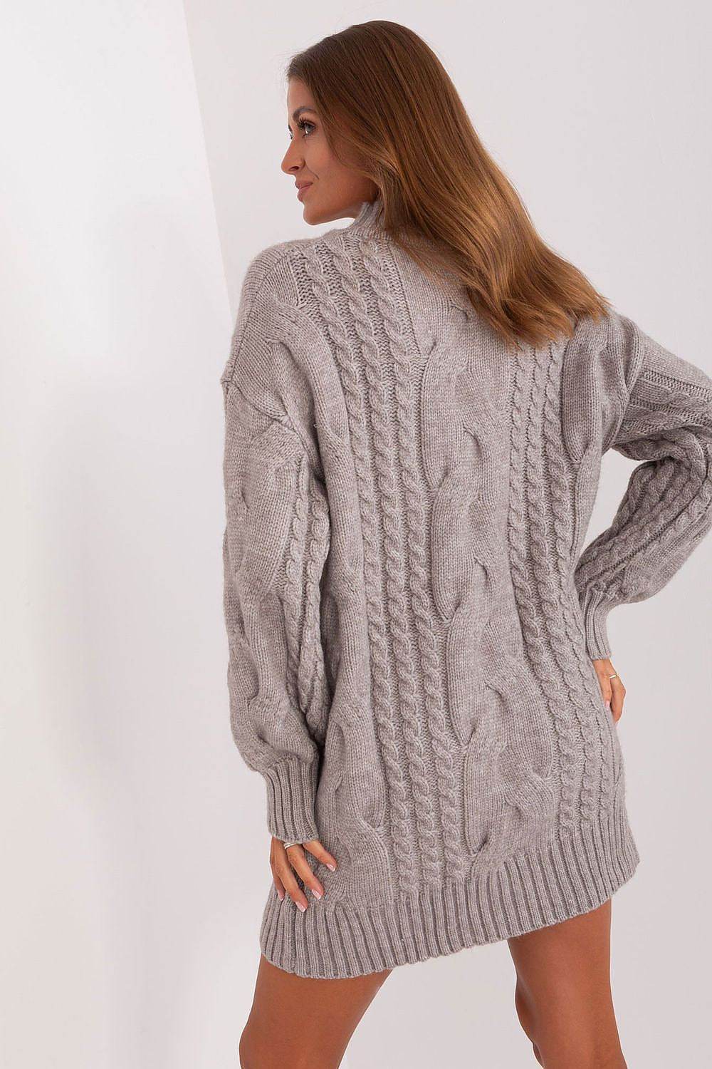 Long jumper AT - TrendFynd