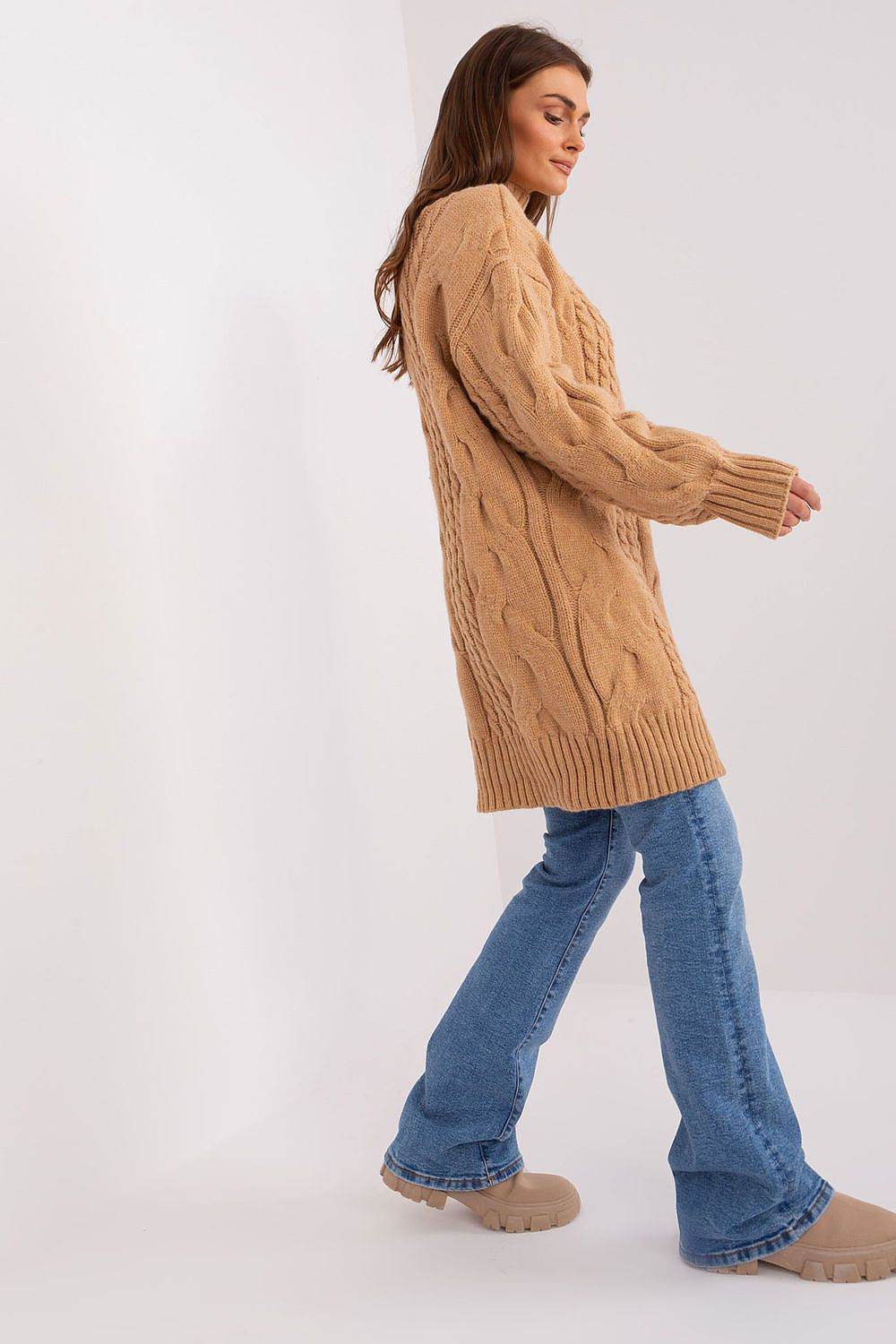 Long jumper AT - TrendFynd