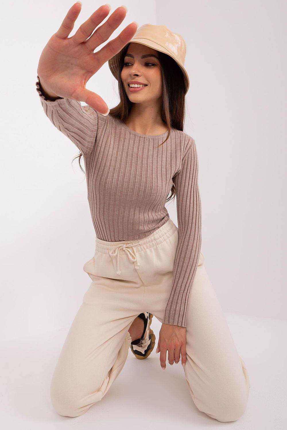 Jumper Factory Price - TrendFynd